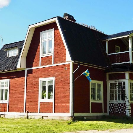 Orsastuguthyrning-Kyrkbyn Villa Buitenkant foto