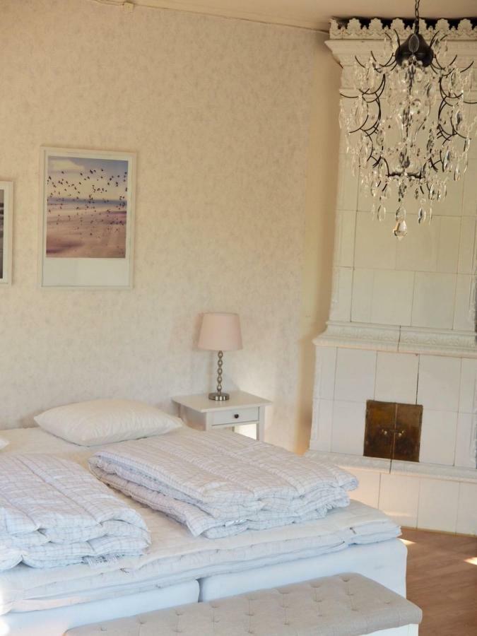 Orsastuguthyrning-Kyrkbyn Villa Buitenkant foto