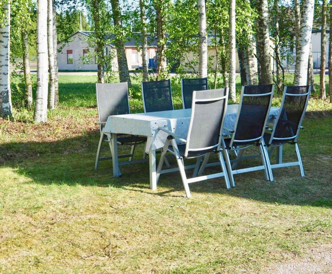 Orsastuguthyrning-Kyrkbyn Villa Buitenkant foto